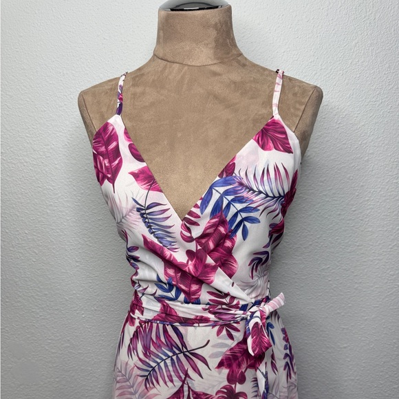 Floral Maxi Dress, Size Medium, 60” H x 20” pit to pit - Picture 2 of 8